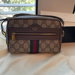 Gucci Ophidia GG Supreme mini bag